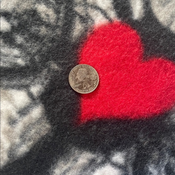 FLEECE—red heart - Picture 4 of 4